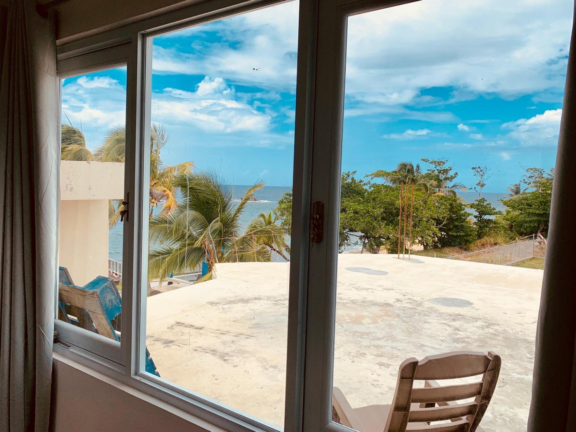 Апартаменты Ventana Al Atlantico At Arecibo 681 Ocean Drive Islote Номер фото
