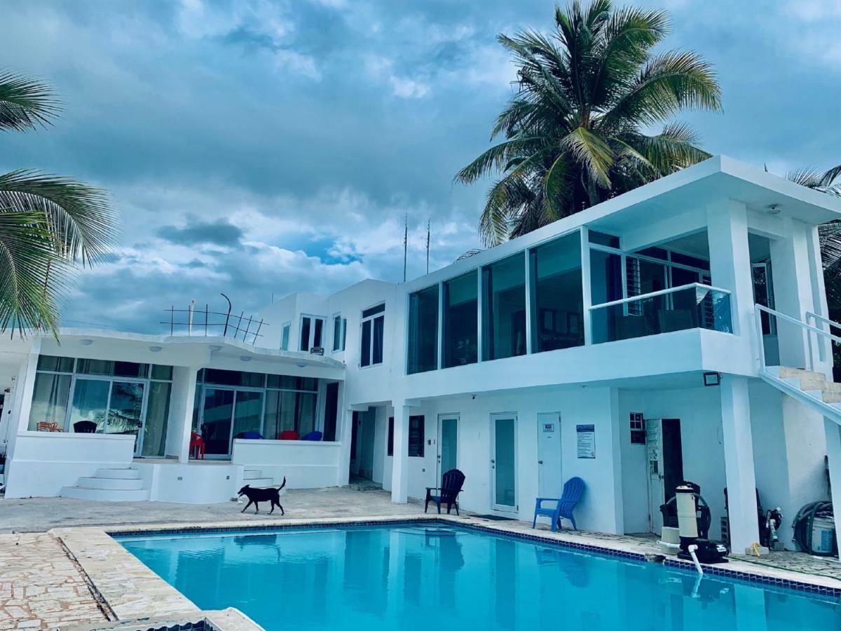 Апартаменты Ventana Al Atlantico At Arecibo 681 Ocean Drive Islote Экстерьер фото